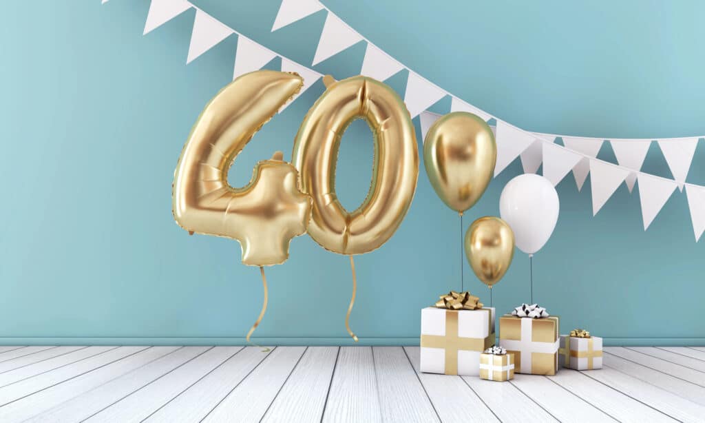 Cadeau voor een 40ste verjaardag: origineel, persoonlijk en met humor