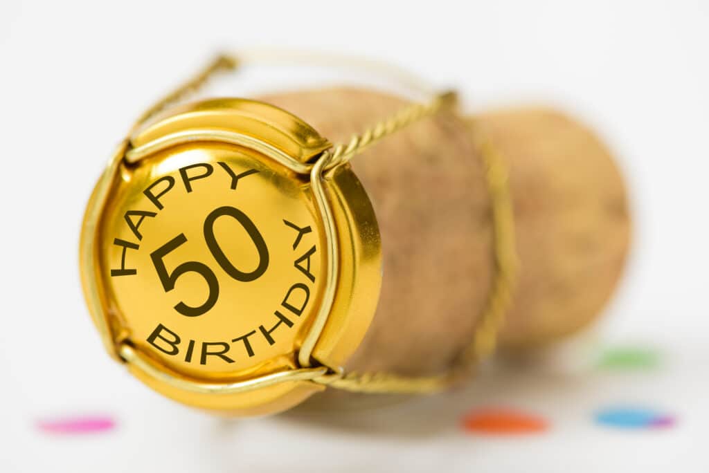 Verjaardagscadeau voor een 50ste jaar: een halve eeuw, dat vier je groots